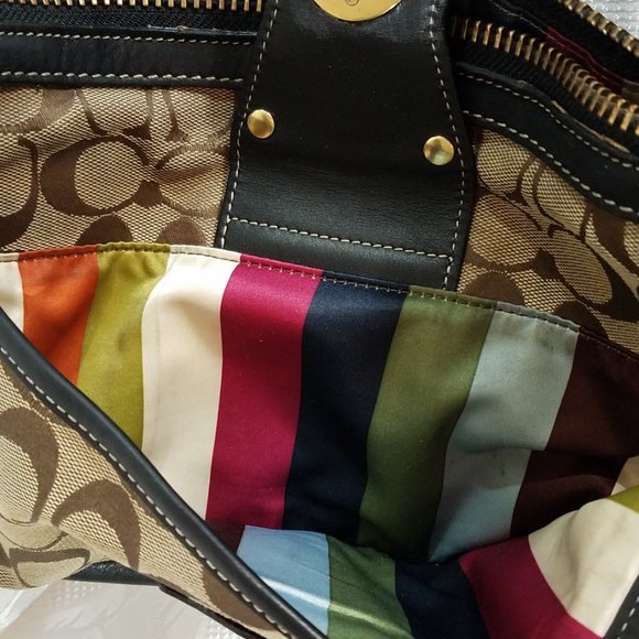 Coach Legacy Signature Khaki purse - Picture 16 of 16